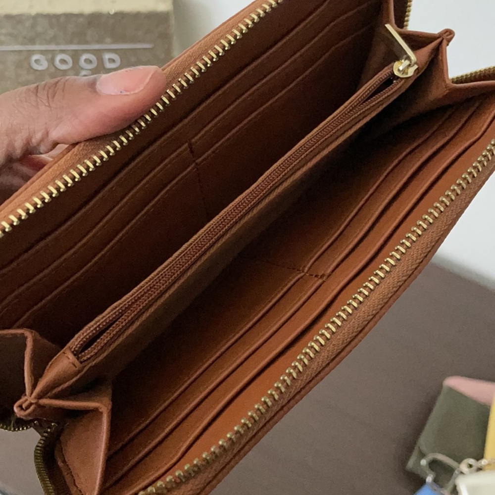 Wallet - Picture 3 of 3